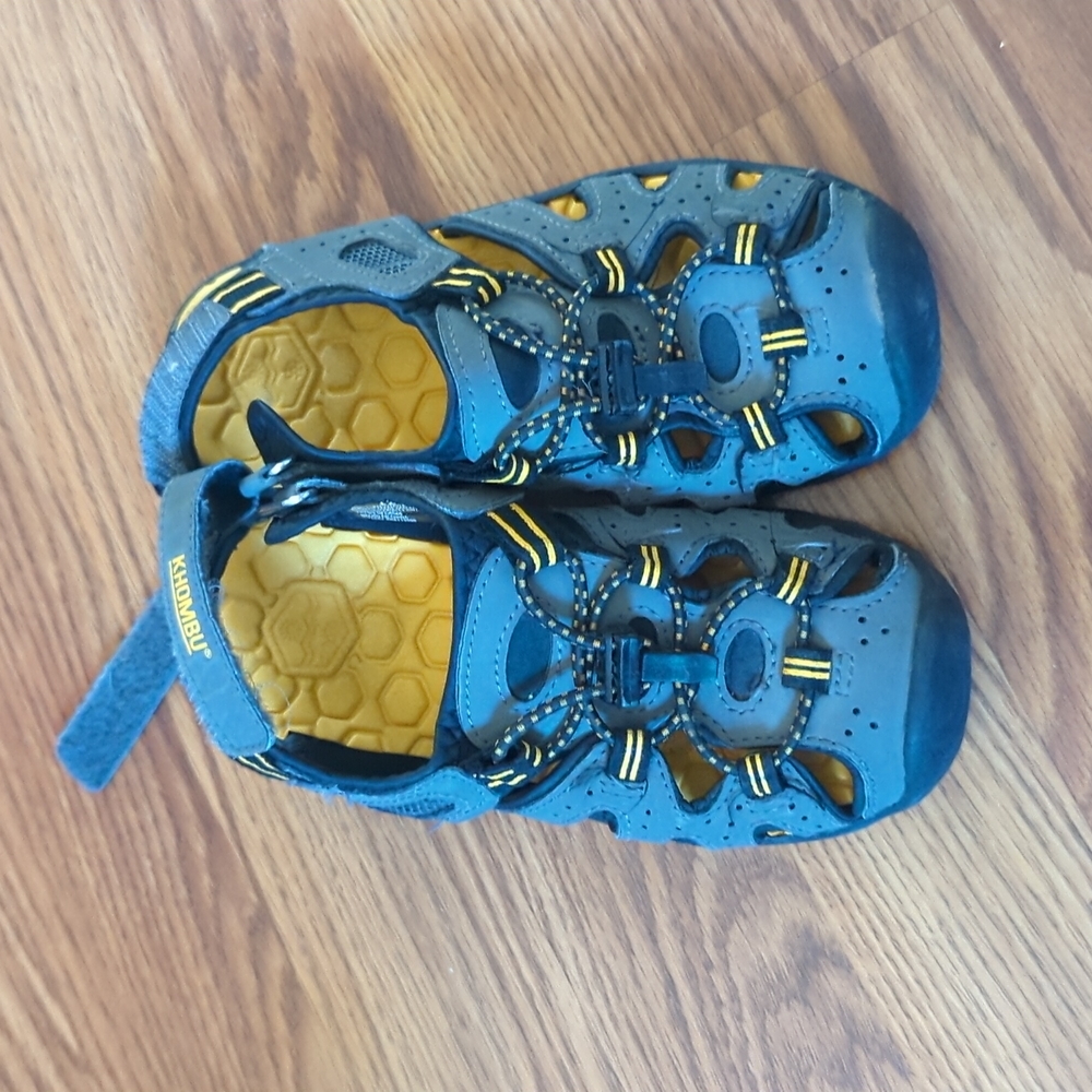 Boys Khombu Sandals